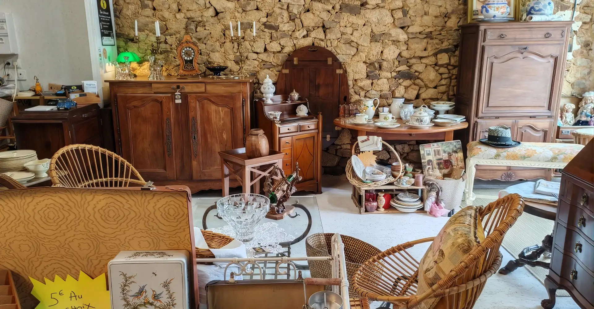 brocante saint cyr le gravelais