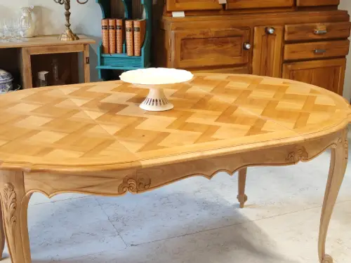 table style louis XV détail3
